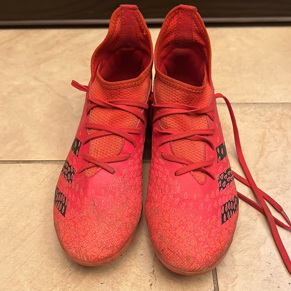 Predator Cleats - image 2